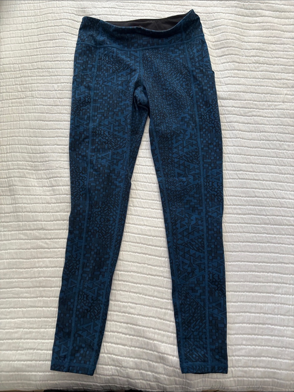 Lucy Blue Patterned Leggings